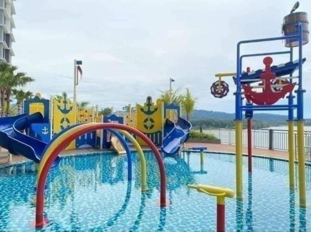 Leisure2 Imperium Residence Kuantan Seaview Studio Dış mekan fotoğraf