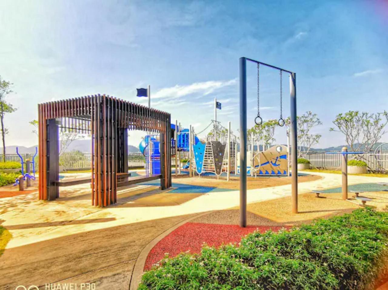Leisure2 Imperium Residence Kuantan Seaview Studio Dış mekan fotoğraf
